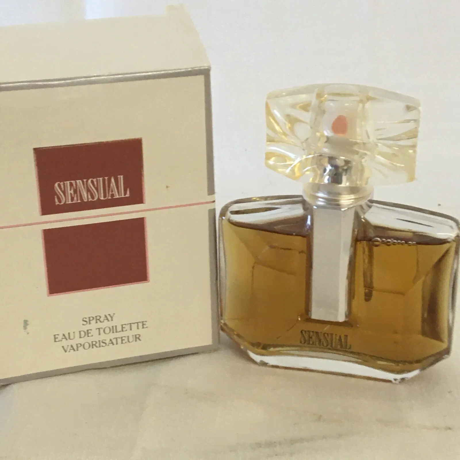 Sensual AVON - Eau de Toilette gebraucht /151.2-0