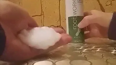Тонизирующий мусс для ног с охлаждающим эффектом с соком алое Footworks от Avon