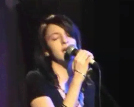 Avon Girls (Live at Lambertus Theater)