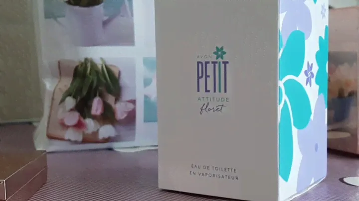 Новинка 2019! Avon Petit attitude  floret