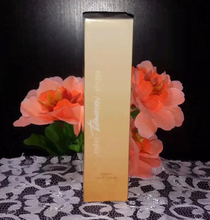 Edt Tomorrow Summer от Avon, сезонный выпуск 2006г