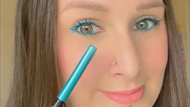Avon’s Glimmerstick Eyeliner