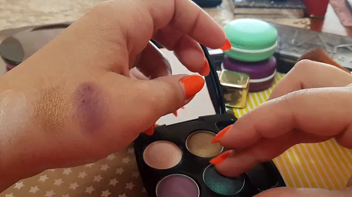 AVON cosmetics / true colour / femme fatale/ тени