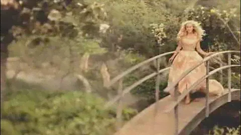 Reese Witherspoon- In Bloom (commercial)